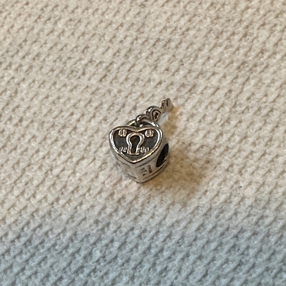 Chamilia Sterling Silver Heart Lock Charm